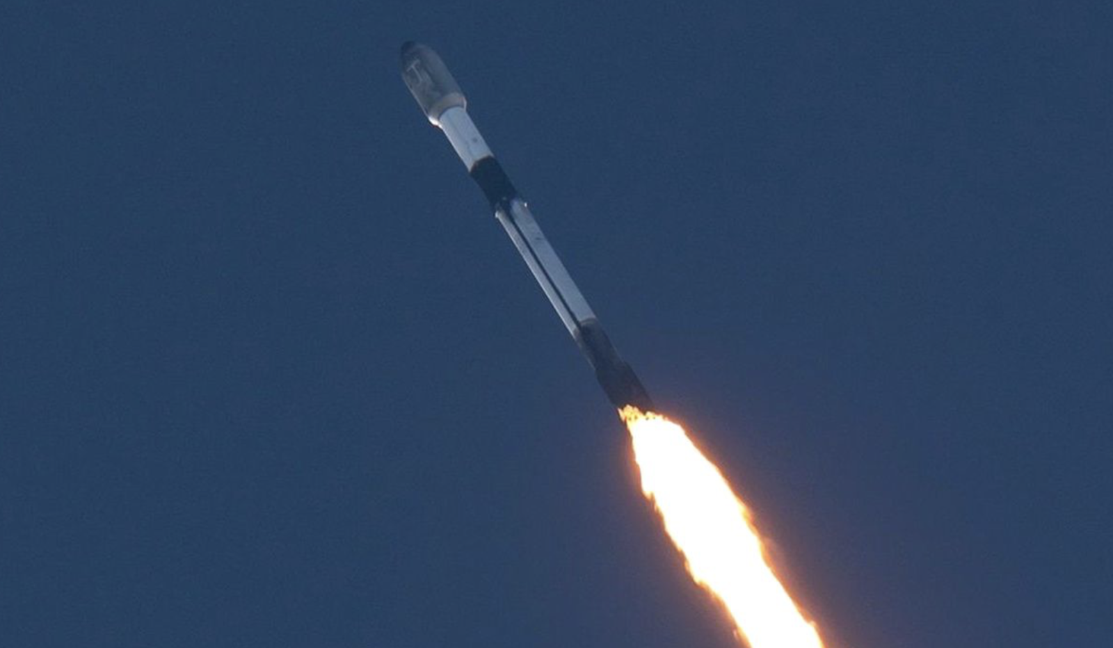 Immagine di Il Falcon 9 torna a volare: SpaceX riprende i lanci