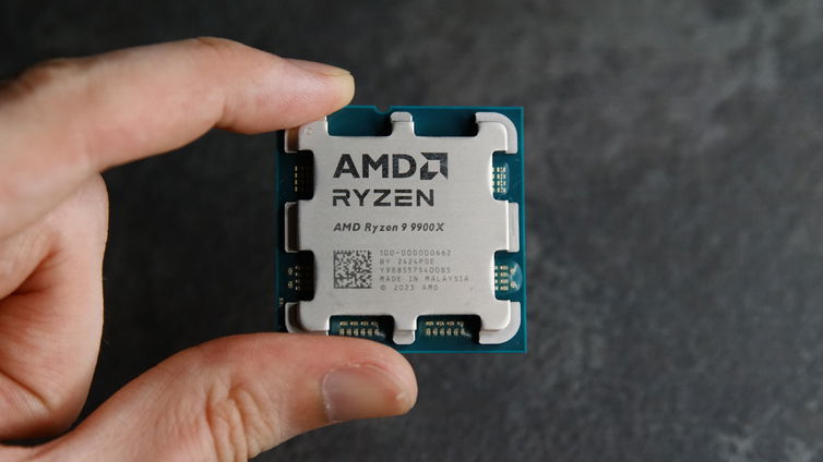 Immagine di Ryzen 9 9950X raggiunge i 7,54GHz, distrugge record nei benchmark