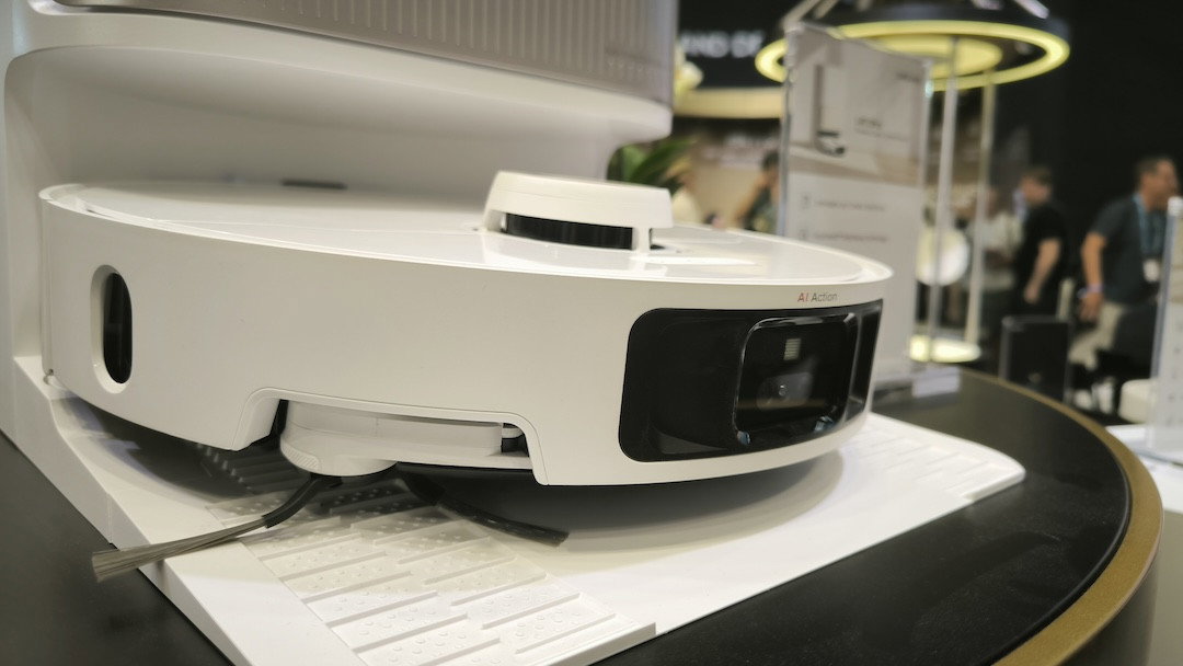 Dreame L40 Ultra Robot Aspirapolvere Con Lavaggio – Spazzola Estendibile, 11.000 Pa, Autopulizia 65°C, Svuotamento Automatico