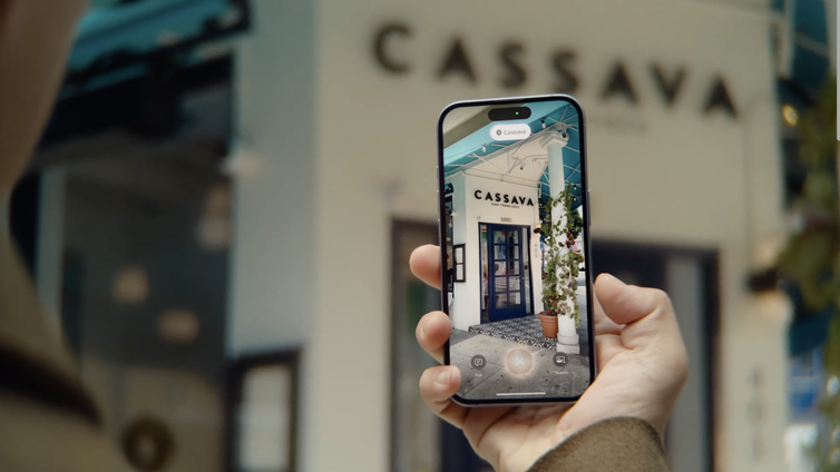 Immagine di Apple lancia Visual Intelligence, rivale di Google Lens