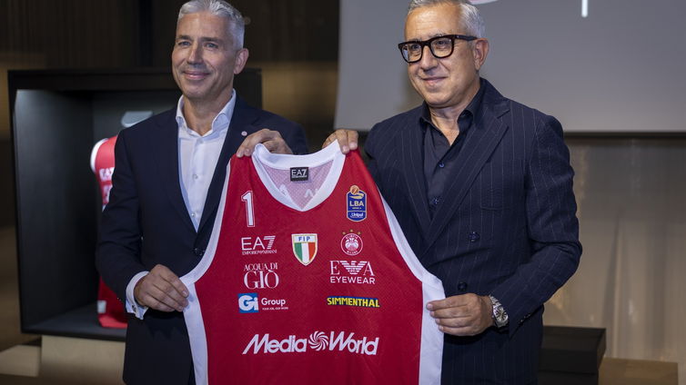 Immagine di MediaWorld debutta nel mondo del basket, è il nuovo sponsor dell'Olimpia Milano