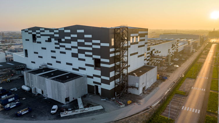 Immagine di Italia si candida per la realizzazione di una gigafactory IA