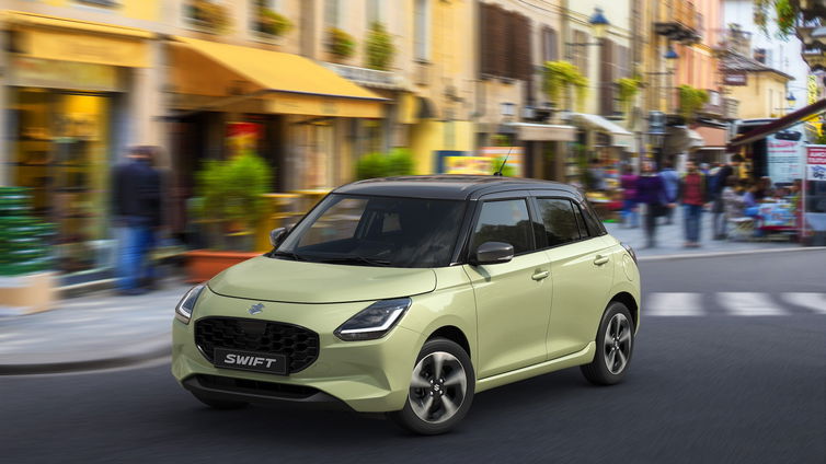 Immagine di Ecco come pagare la nuova Suzuki Swift Hybrid meno di 150€ al mese