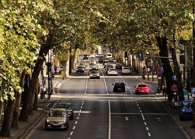 traffico strada automobili veicoli - Image