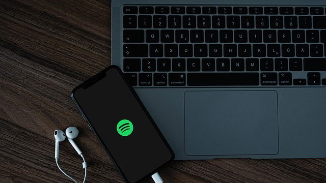 Immagine di Sei un appassionato di tecnologia? Seguici su Spotify e scopri le nostre playlist a tema!