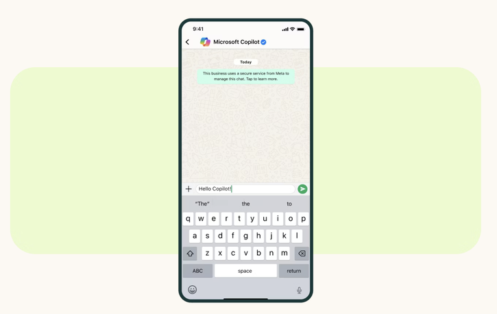 Immagine di Microsoft integra gratuitamente Copilot su Whatsapp: ecco come attivarlo