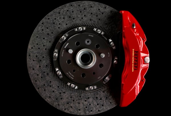 Immagine di Colpo di scena: Brembo acquista Ohlins, svolta nell'industria automotive