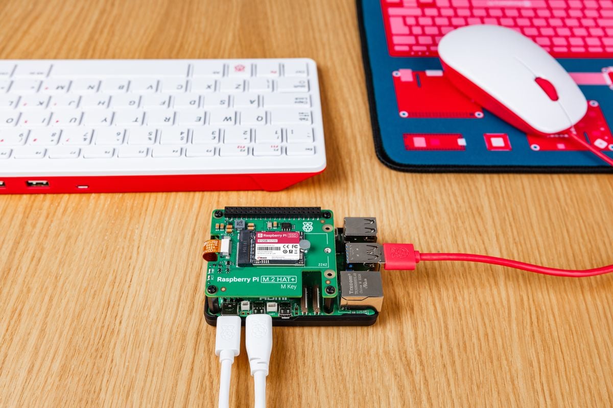 Immagine di Raspberry Pi 5 rende l'IA più efficiente: una svolta?