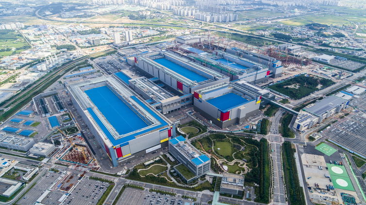 Immagine di Exynos 2500 non è pronto? Colpa della settimana lavorativa da "sole" 52 ore, dice Samsung