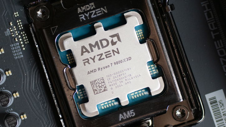 Immagine di Ryzen 7 9800X3D fonde scheda madre e socket, guai in vista per tutti?