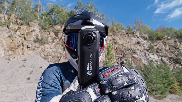 Immagine di Insta360 X4, arriva l'edizione limitata BMW Motorrad