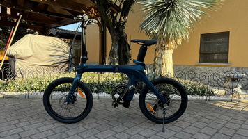 Fiido X (2025), l’eBike compatta da tenere sempre in automobile | Test & Recensione