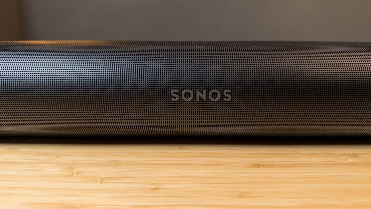 Immagine di Sonos Arc Ultra, la soundbar che non ha bisogno del subwoofer | Test & Recensione