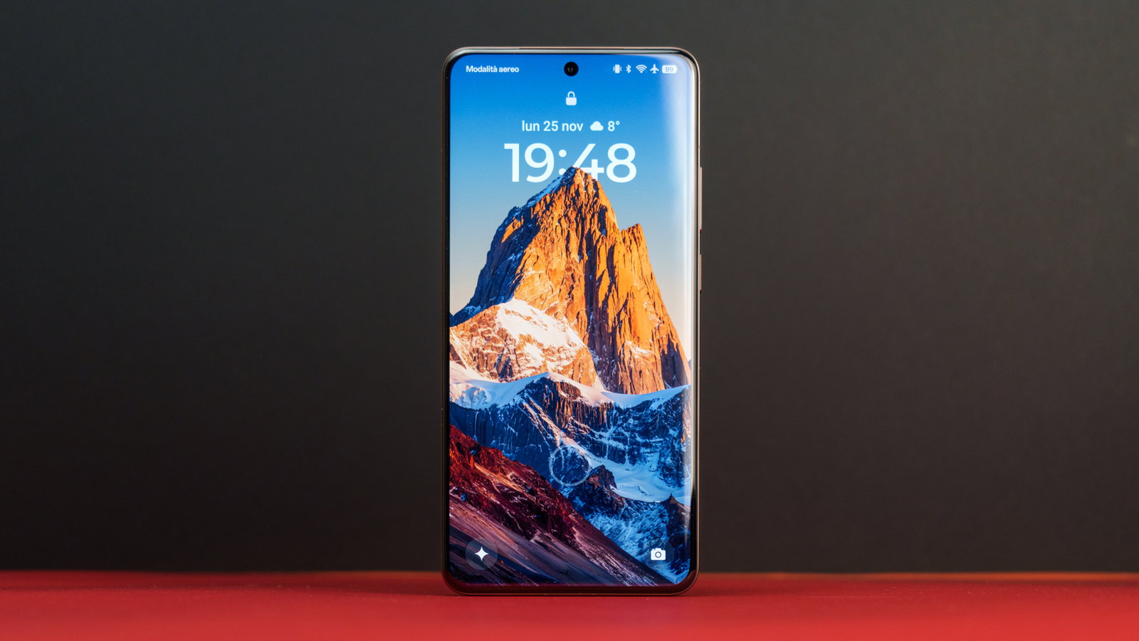 Realme GT 7 Pro 5G 12+512GB – Snapdragon 8 Elite, Camera AI Ultra-chiara, Ricarica 120W, Batteria 6500mAh, IP69, Sblocco In Acqua, Arancione (senza Adattatore)