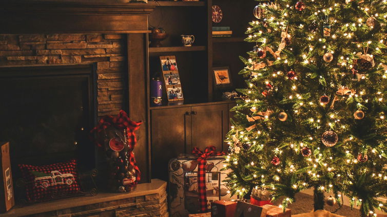 Immagine di Prepara la casa per il Natale: decorazioni smart e accessori in sconto con il Black Friday