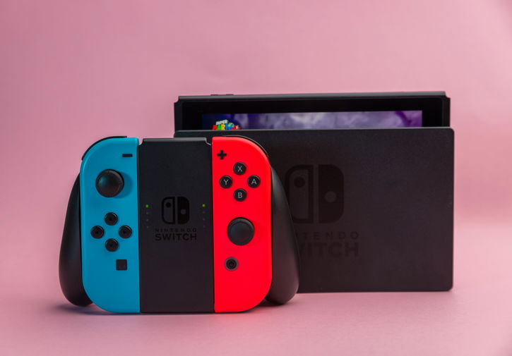 Immagine di Nintendo Switch, sospesi tutti i servizi online in Cina