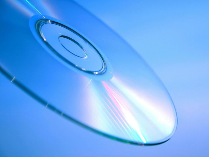 Immagine di LG dice addio ai lettori Blu-ray, è la fine di un'era