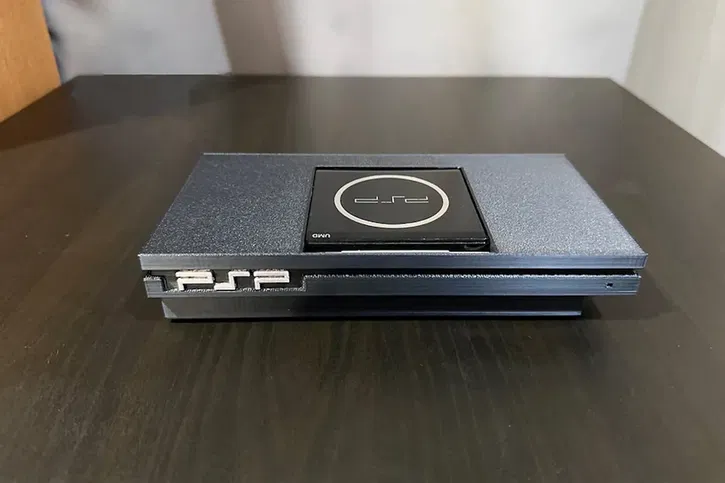 Immagine di Questa mod trasforma la PSP in una carinissima PS2 Mini