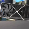 Il celebre prototipo della RTX 4090 trovato nella spazzatura è stato testato e smontato