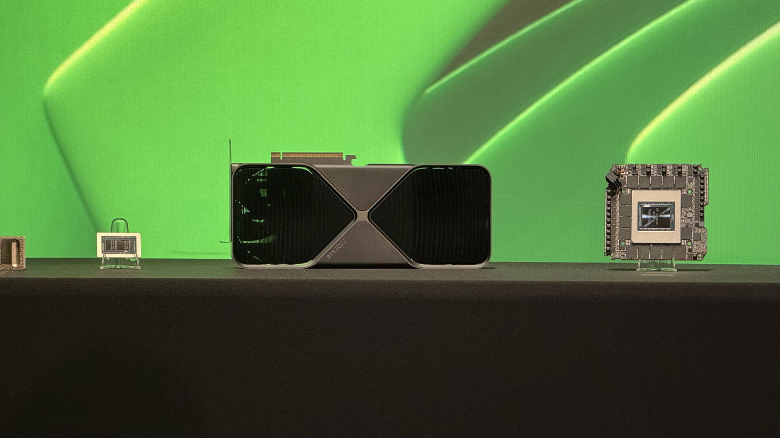 Immagine di NVIDIA ci ha svelato i segreti delle RTX 5000: l'IA è il cuore dell'innovazione