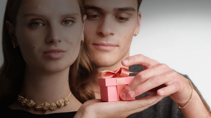 Immagine di Pandora celebra 25 anni con bracciali a soli 25€, perfetti per San Valentino