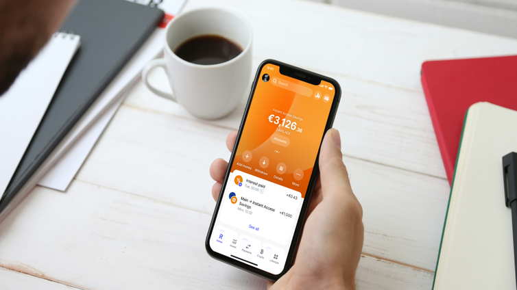 Immagine di Revolut celebra 3 milioni di clienti in Italia lanciando i conti deposito senza vincoli
