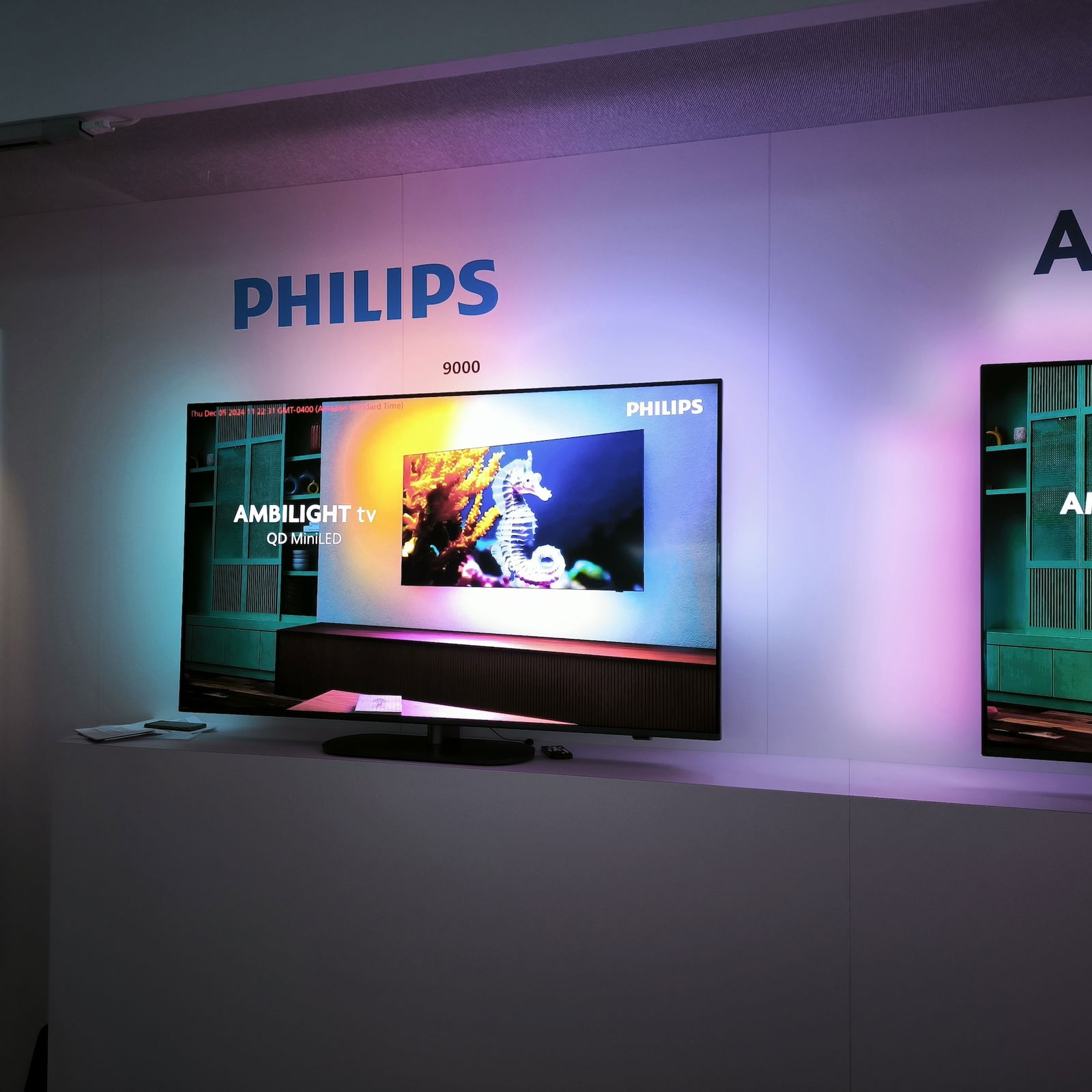 Immagine di TV Philips 2025, tanti OLED ma anche cuffie ANC con un dettaglio geniale