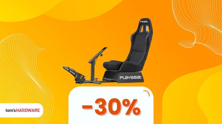 Immagine di Dimentica la scrivania, guida sul serio! La postazione Playseat è al miglior prezzo