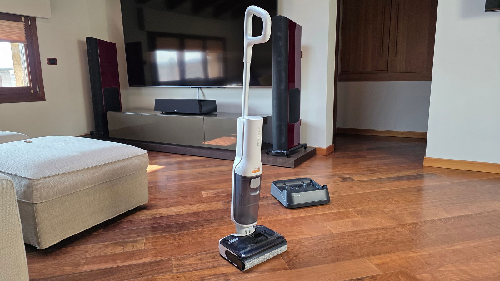 Roborock F25 RT, lavapavimenti che s’infila ovunque a prezzo ridotto | Test & Recensione