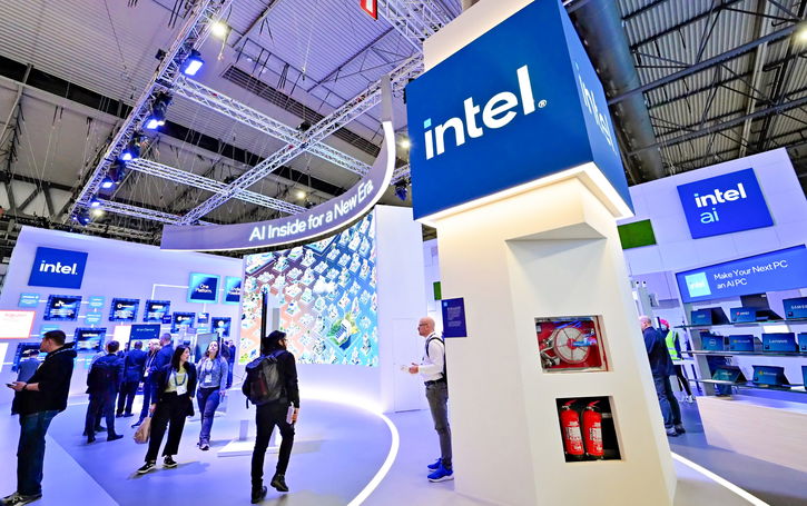 Immagine di Con Xeon 6 ntel rivoluziona le reti al MWC 2025