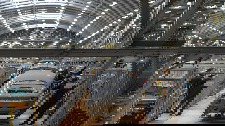 Immagine di Svolta sui dazi: Trump tende la mano all'industria auto