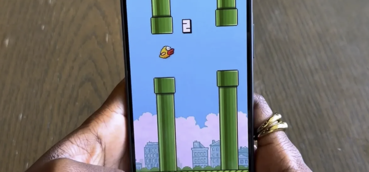 Flappy Bird ritorna, ma ora è un'esclusiva Android