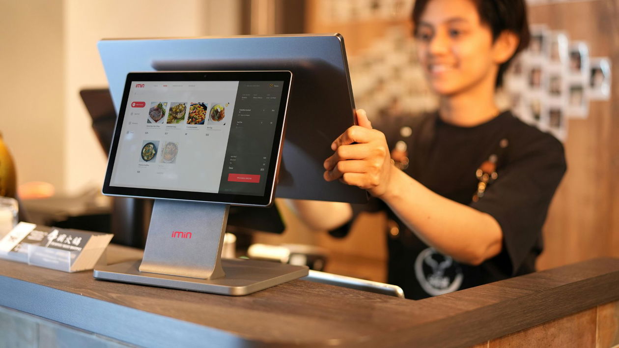 Immagine di POS mobile con o senza abbonamento: quale conviene?