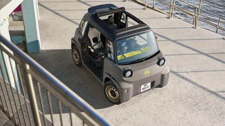 Immagine di Citroën amplia la gamma Ami con la nuova versione Buggy