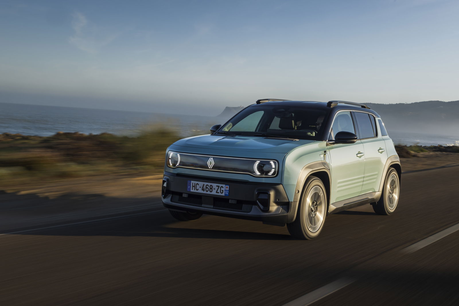 Immagine di Renault 4: un graditissimo e riuscito ritorno