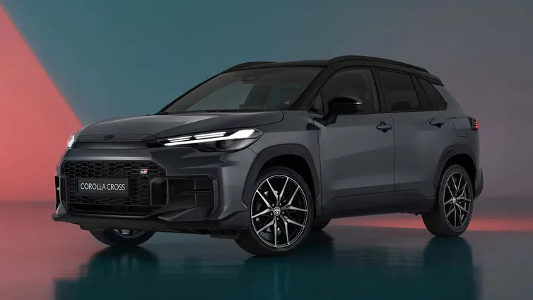 Immagine di Toyota Corolla Cross: nuovo volto con il restyling