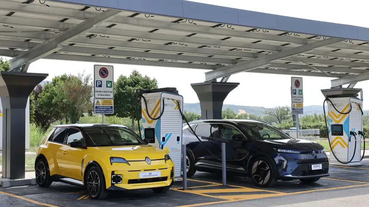 Immagine di Renault ha la sua rete di ricarica