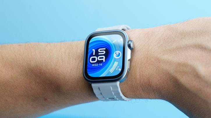 Immagine di Huawei Watch Fit 4 Pro è un paradosso: costa poco e sfida Apple Watch Ultra | Recensione