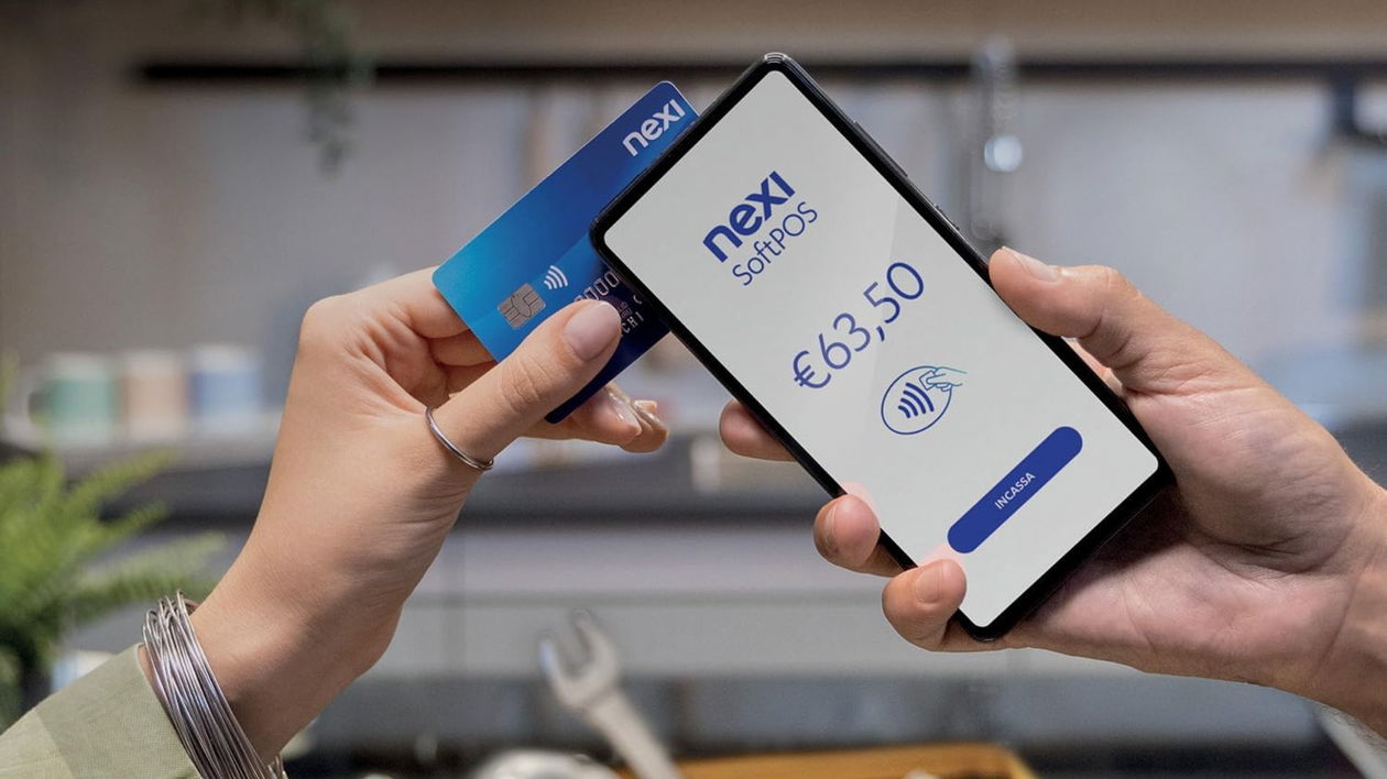 Immagine di myPOS Go 2 vs Nexi SoftPOS: confronto su funzionalità e costi