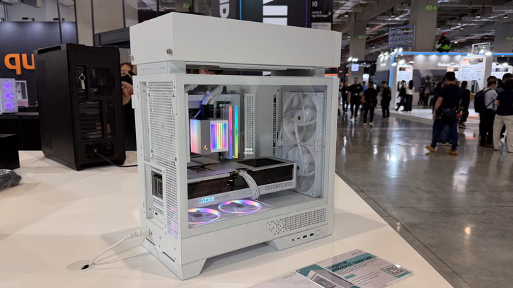 Immagine di Case con raffreddamento integrato e nuovi dissipatori da DeepCool al COMPUTEX