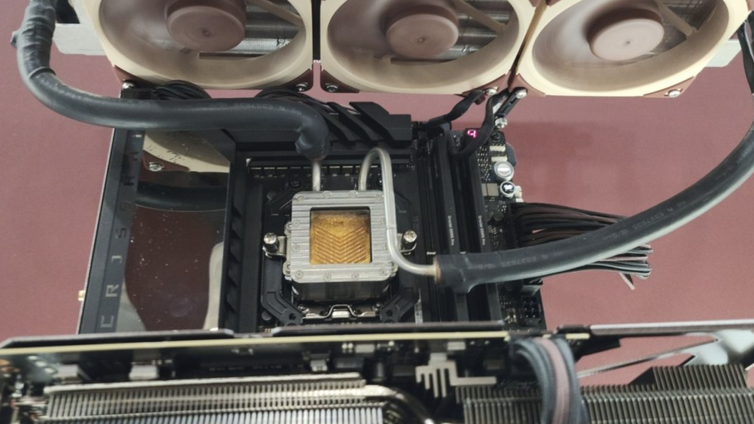 Immagine di Noctua collabora con Asetek per una linea di prodotti a liquido AIO