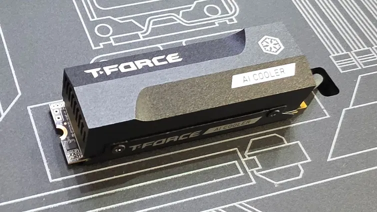 Immagine di TeamGroup presenta il rivoluzionario SSD cooler termoelettrico