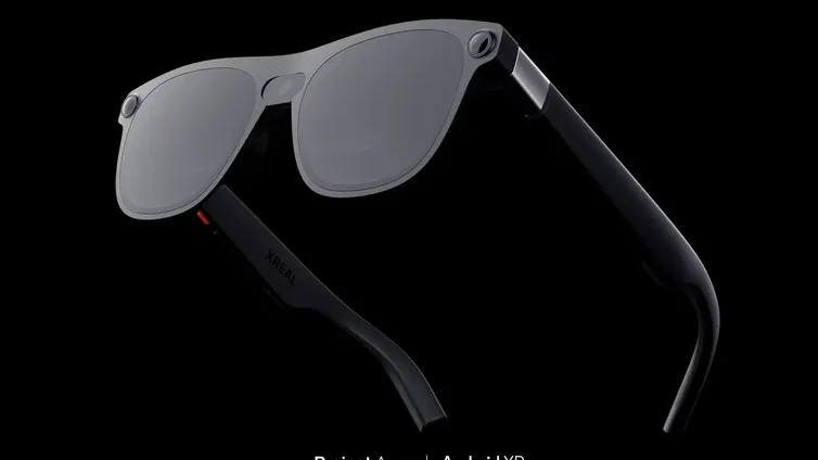 Immagine di Occhiali smart Project Aura, Google e Xreal collaborano per Android XR