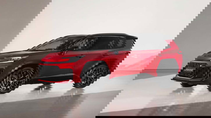 Immagine di Nuova RAV4, l'ibrido Toyota si aggiorna con più tech