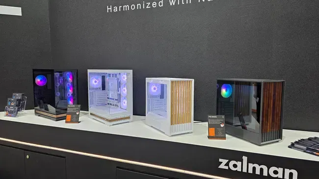Questi case Zalman in legno presentati al COMPUTEX sembrano stupendi