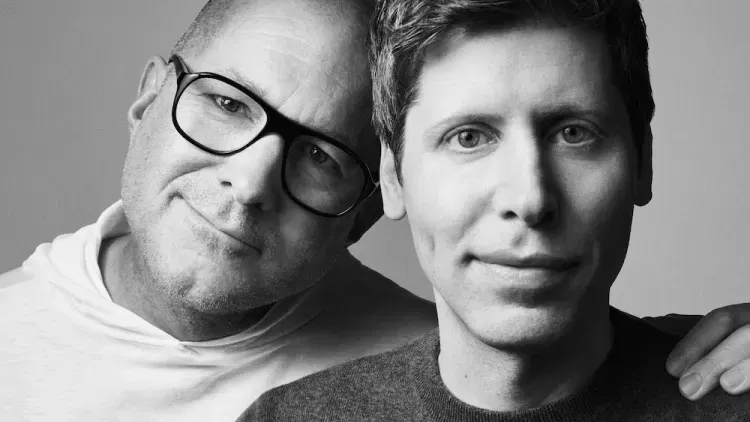 Immagine di Il rivoluzionario device realizzato da OpenAI e Jonathan Ive è in ritardo