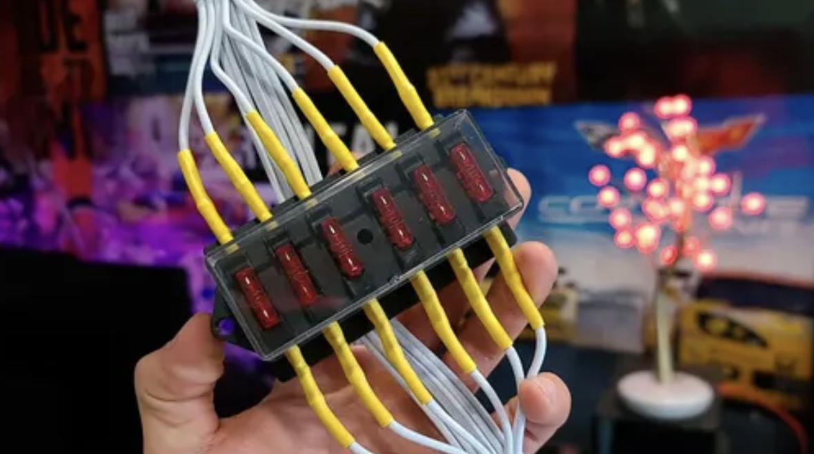 I connettori 16-pin della RTX 4090 si fondono? Gli utenti creano rimedi fai-da-te