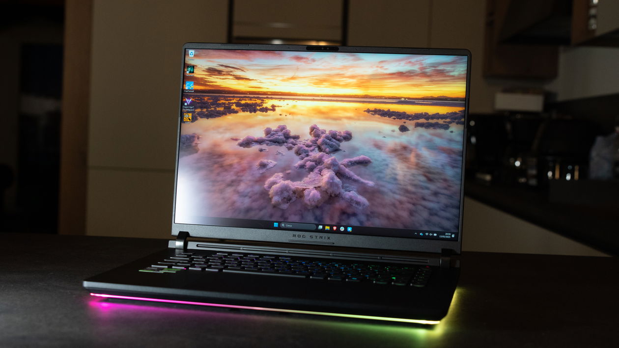 Immagine di ASUS ROG Strix Scar 18 2025, un mostro di potenza | Test & Recensione