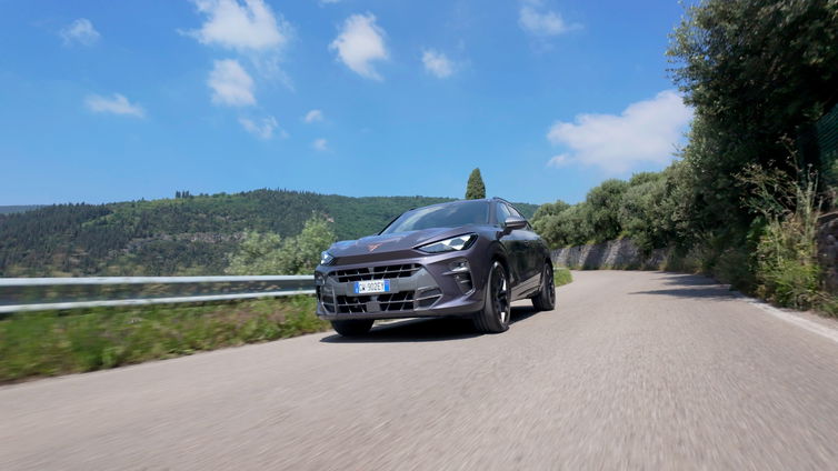 Immagine di Cupra Terramar e-Hybrid: un SUV di grande personalità
