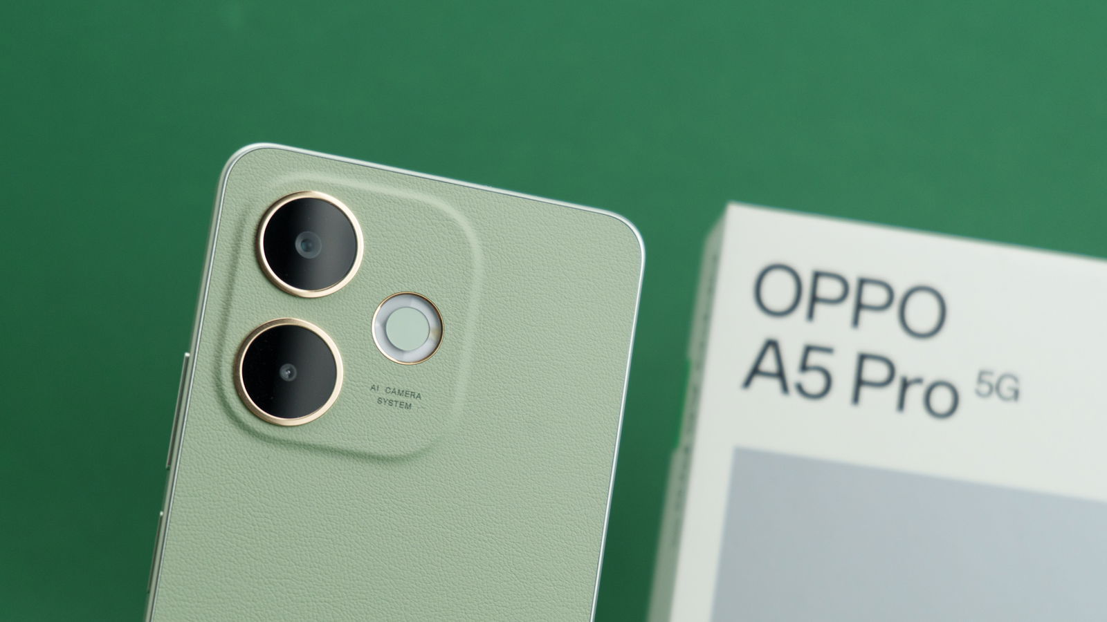 Oppo A5 Pro 5G, chic e resistente senza costare troppo | Recensione